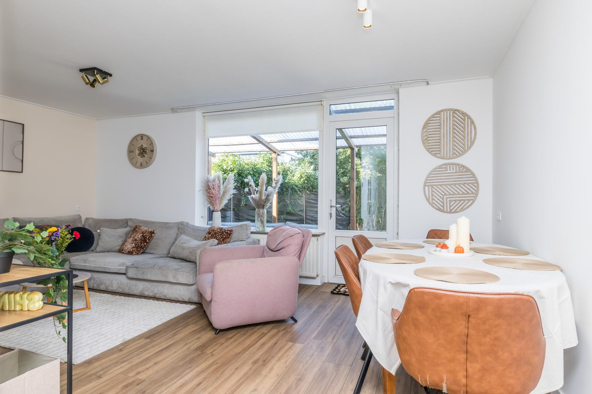 Hoekwoning te koop: Hedinstraat 25, Heerlen