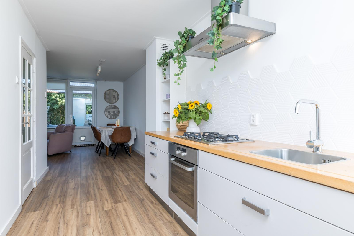 Hoekwoning te koop: Hedinstraat 25, Heerlen