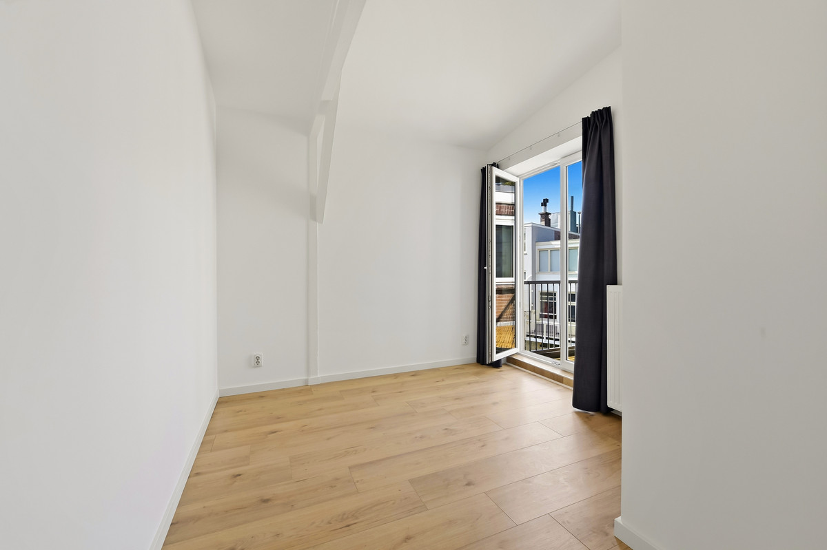 Appartement te huur: De Ruijterstraat 52B3, 'S-Gravenhage