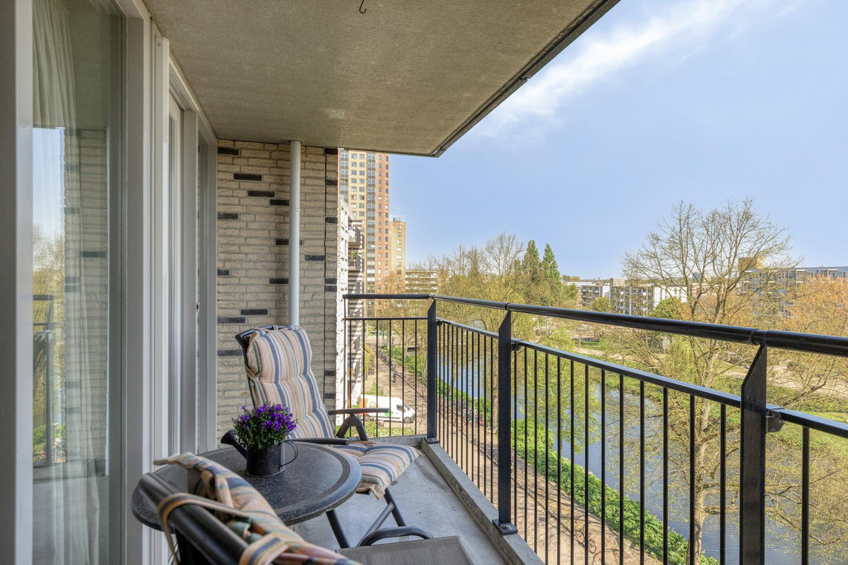 Appartement te koop: Boezemkade 327, Rotterdam