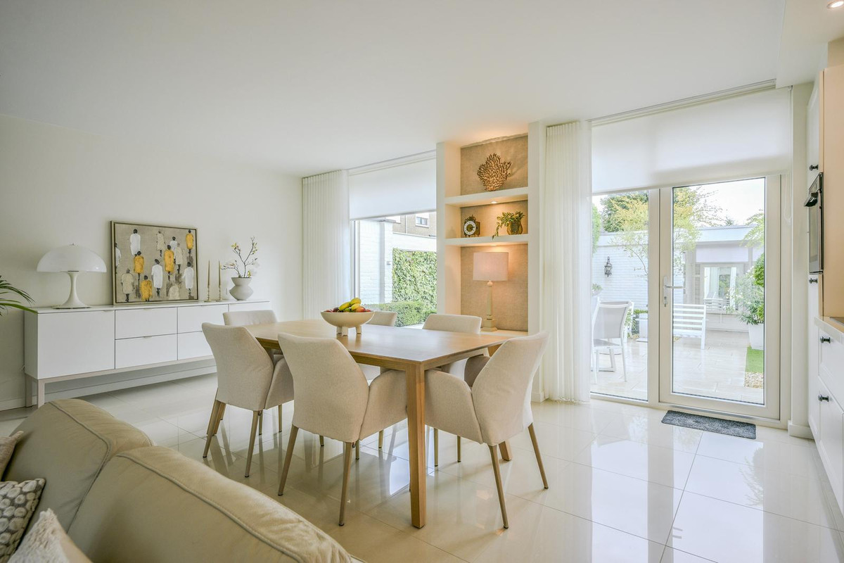 Tussenwoning te koop: Apollohof 125, Maastricht