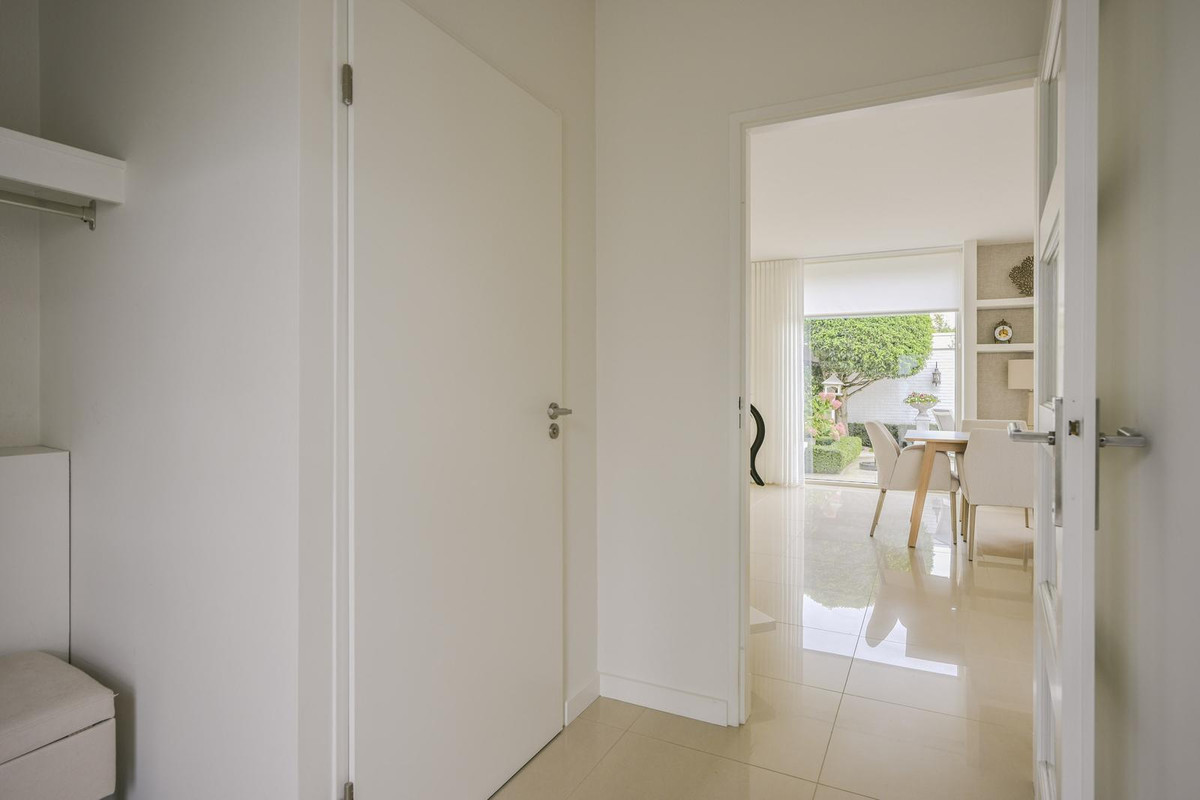 Tussenwoning te koop: Apollohof 125, Maastricht