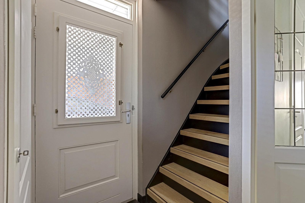 Tussenwoning te koop: Deldensestraat 59, Almelo