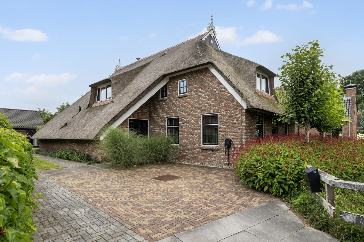 Vrijstaande woning te koop: De Wâl 10, Hurdegaryp