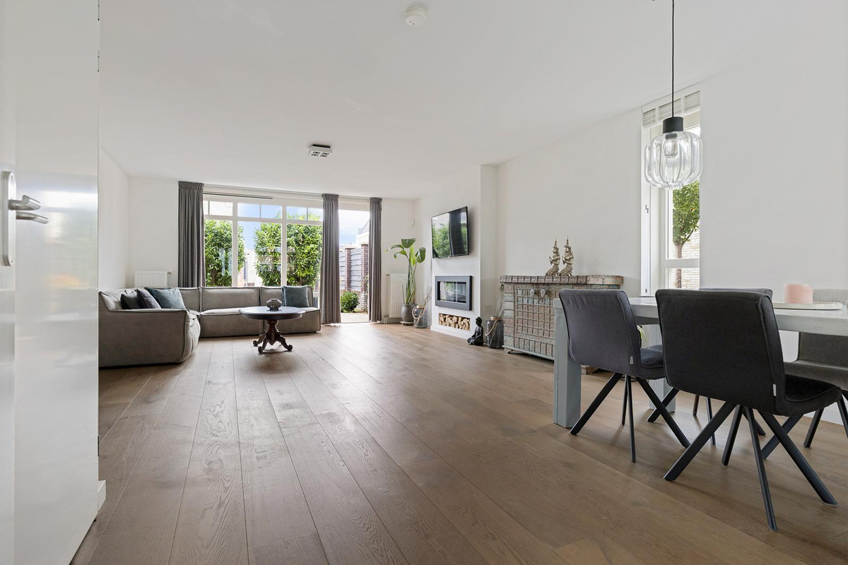Hoekwoning te koop: Buizerd 22, Uithoorn