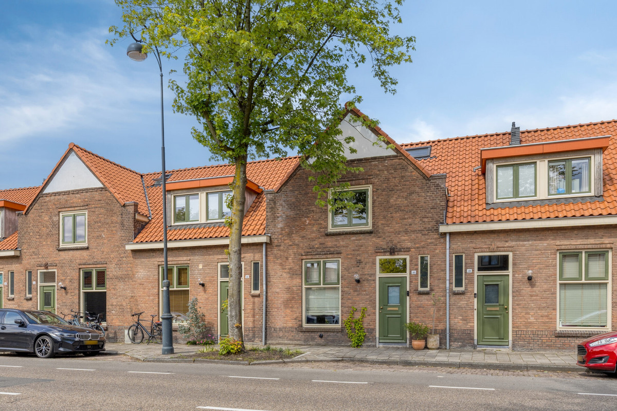 Tussenwoning te koop: Kruistochtstraat 30, Haarlem