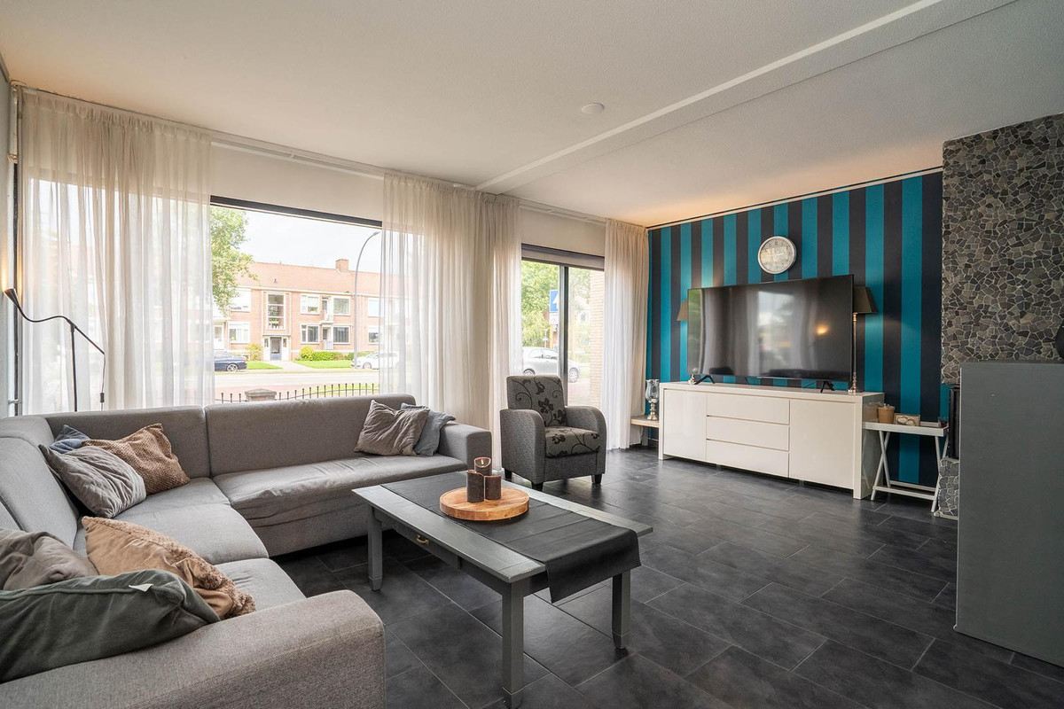 Hoekwoning te koop: Gronausestraat 1024, Enschede