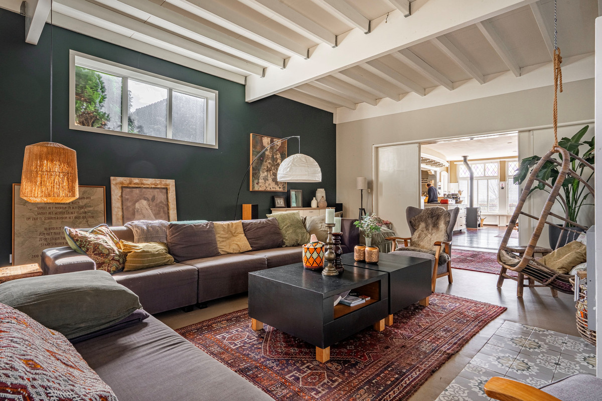 Vrijstaande woning te koop: Dorpsstraat 68, Woensdrecht