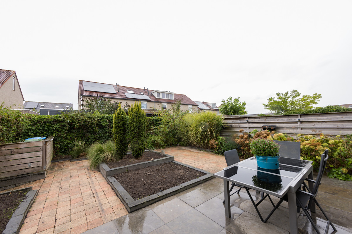 Hoekwoning te koop: Trêd 93, Sneek