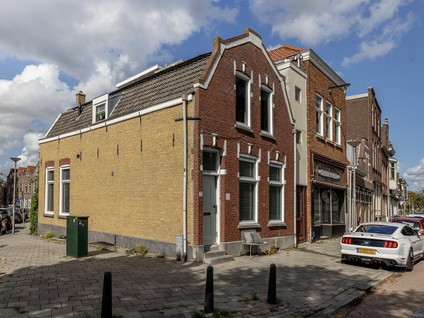 Zestienhovensekade 7