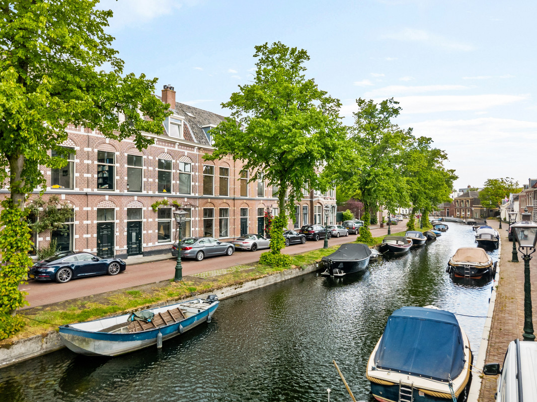 Tussenwoning te koop: Jan van Goyenkade 14, Leiden