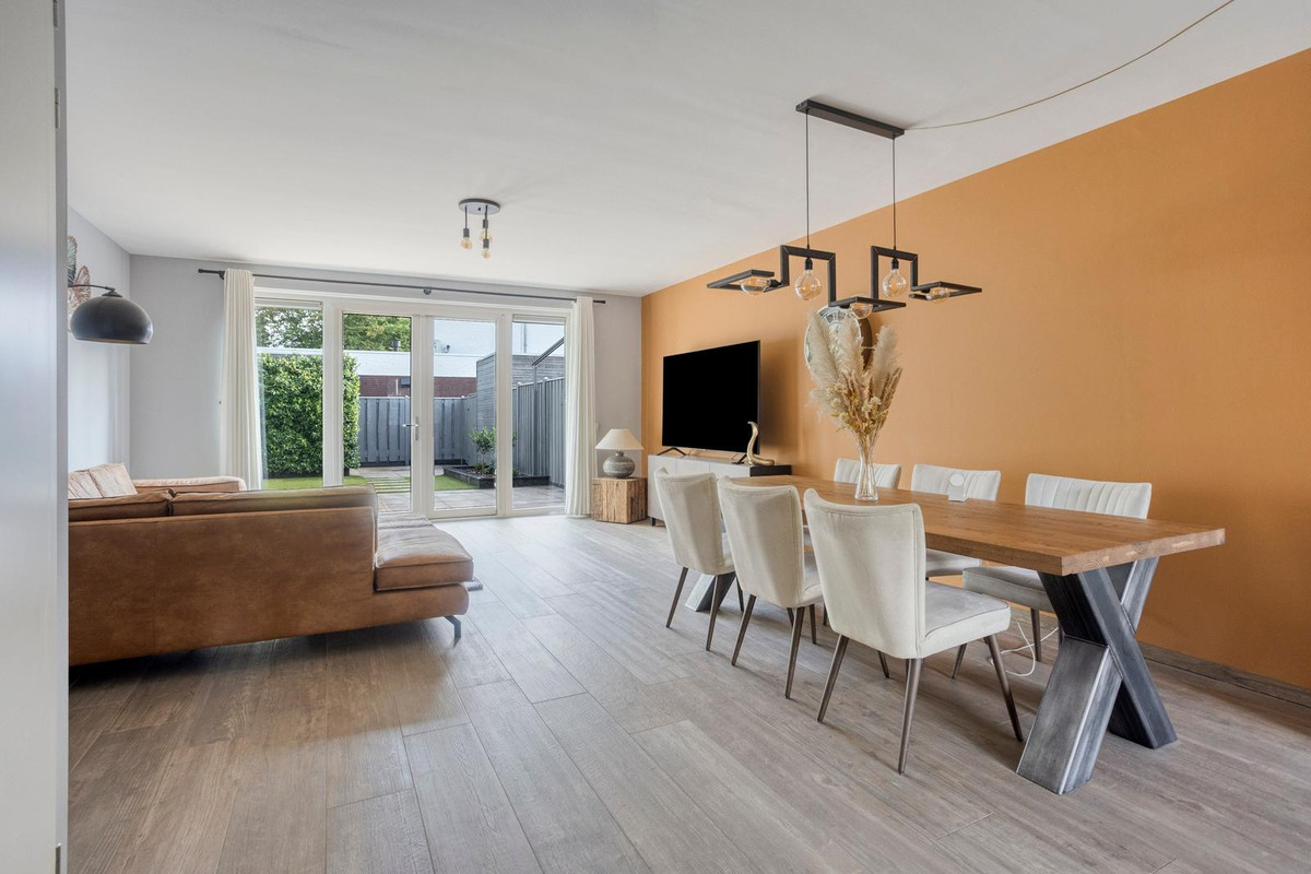 Tussenwoning te koop: Kerkeind 24, Valkenswaard