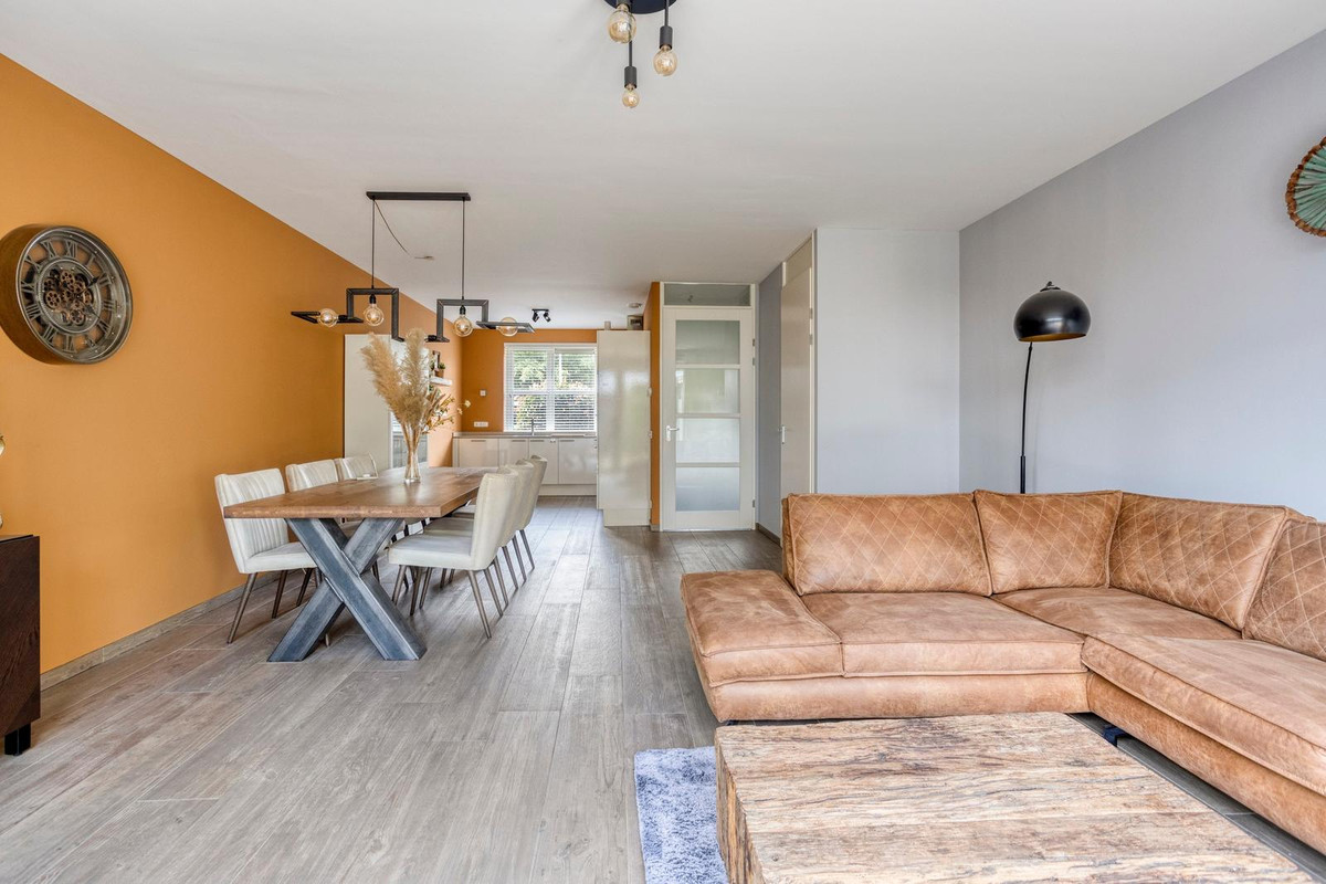 Tussenwoning te koop: Kerkeind 24, Valkenswaard