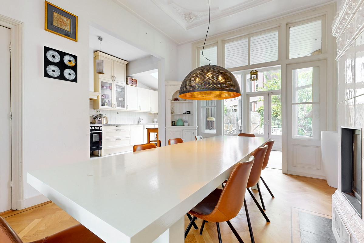 Tussenwoning te koop: Jan van Goyenkade 14, Leiden