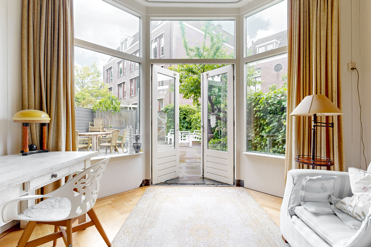 Tussenwoning te koop: Jan van Goyenkade 14, Leiden