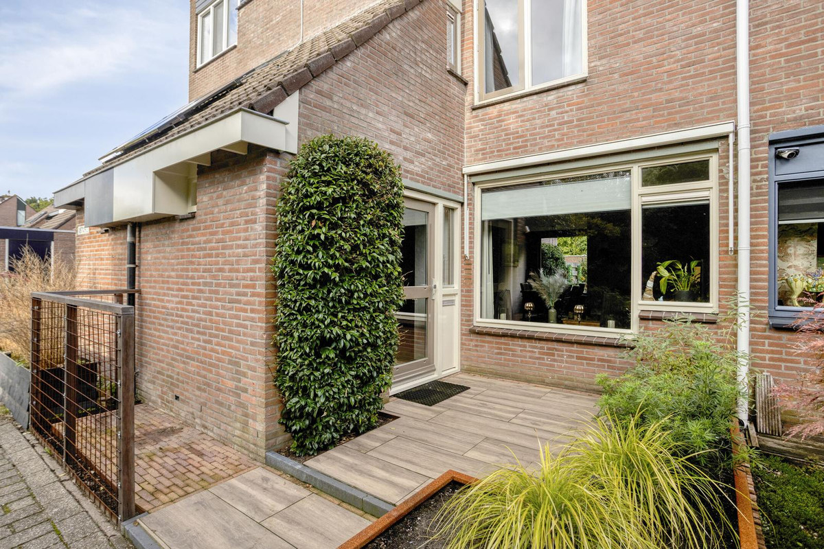 Tussenwoning te koop: Langetuin 191, Zwaag