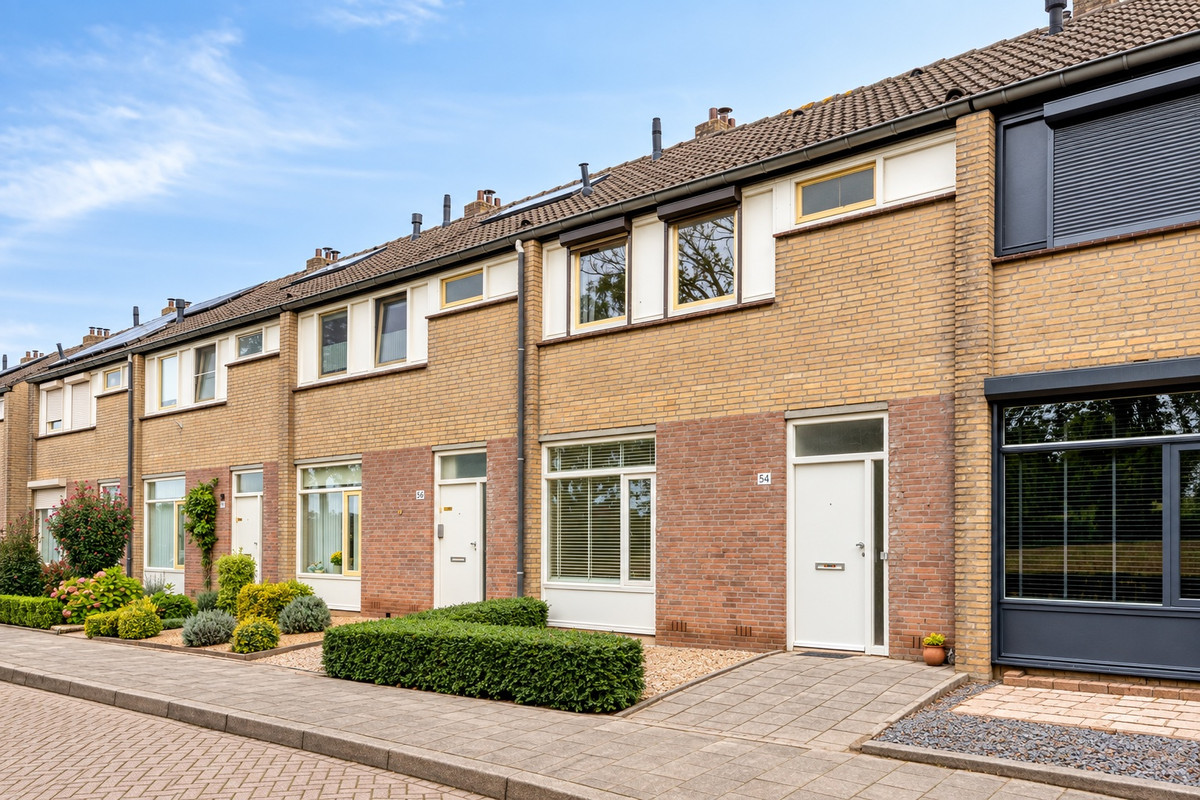 Tussenwoning te koop: Numitorhof 54, Maastricht
