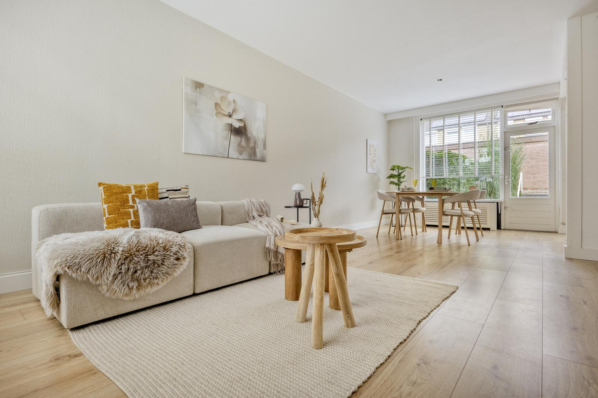 Tussenwoning te koop: Numitorhof 54, Maastricht