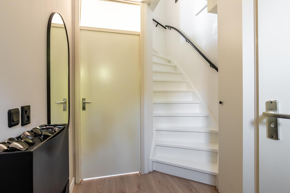 Tussenwoning te koop: Lieven De Keystraat 129, Almere