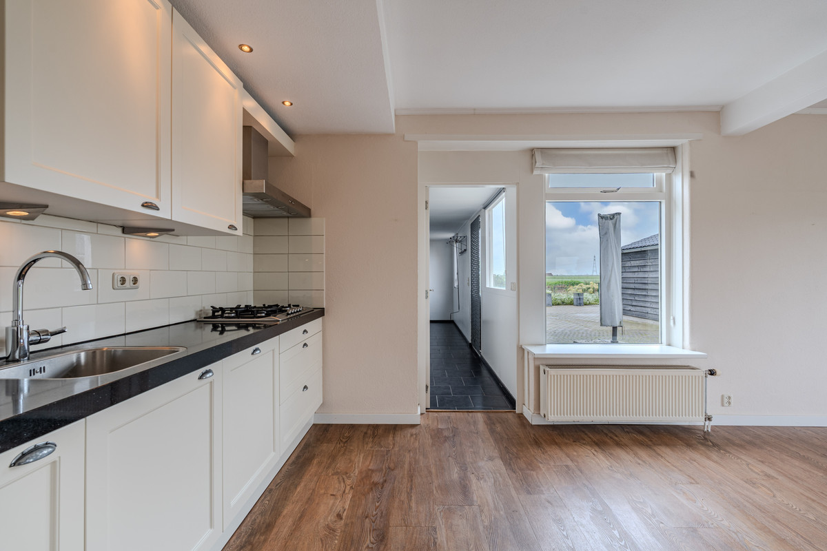 Twee-onder-één-kap te koop: Hopweg 62A, Rutten
