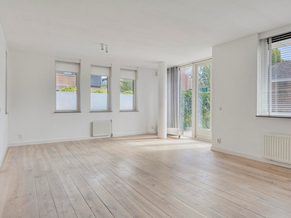 Clausstraat 1