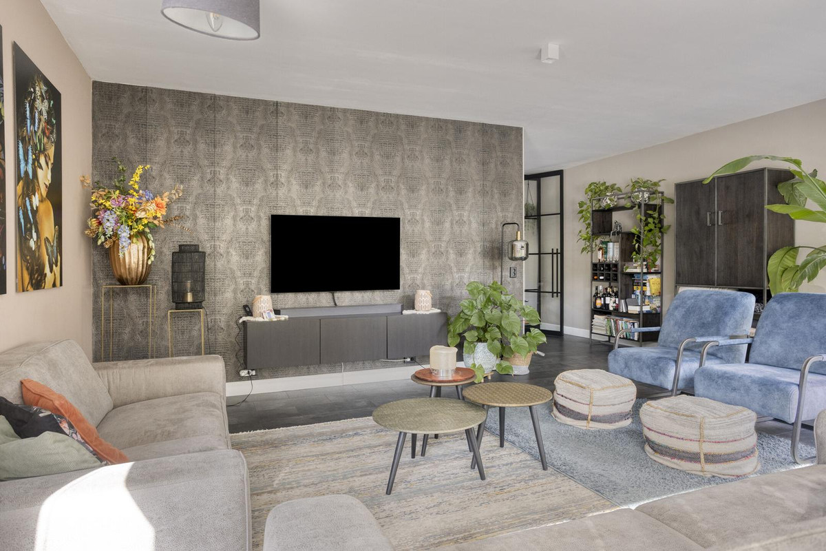 Tussenwoning te koop: Bizetstraat 22, Haaksbergen