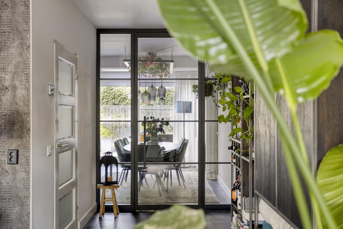 Tussenwoning te koop: Bizetstraat 22, Haaksbergen