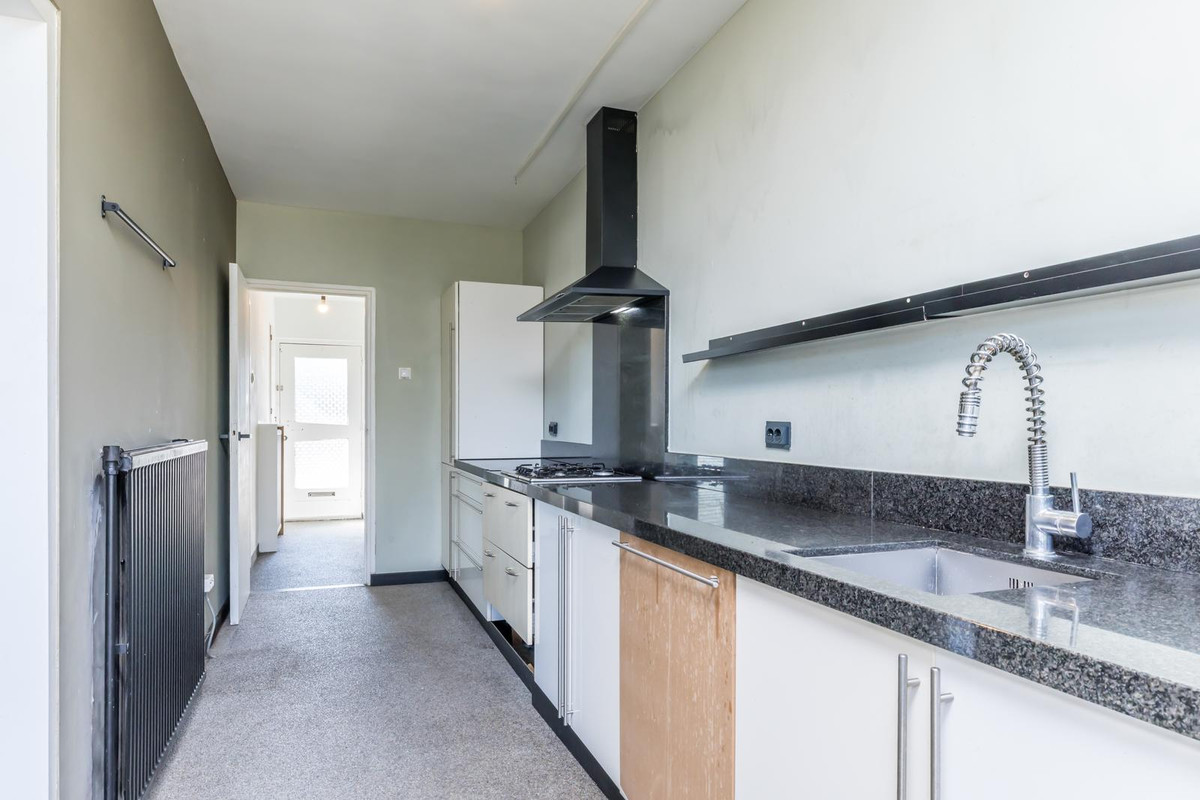 Twee-onder-één-kap te koop: St. Gerlachstraat 11, Hoensbroek