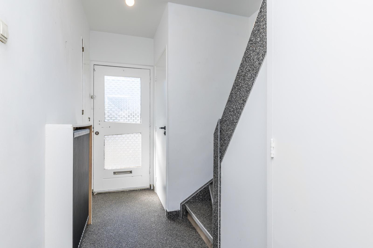 Twee-onder-één-kap te koop: St. Gerlachstraat 11, Hoensbroek