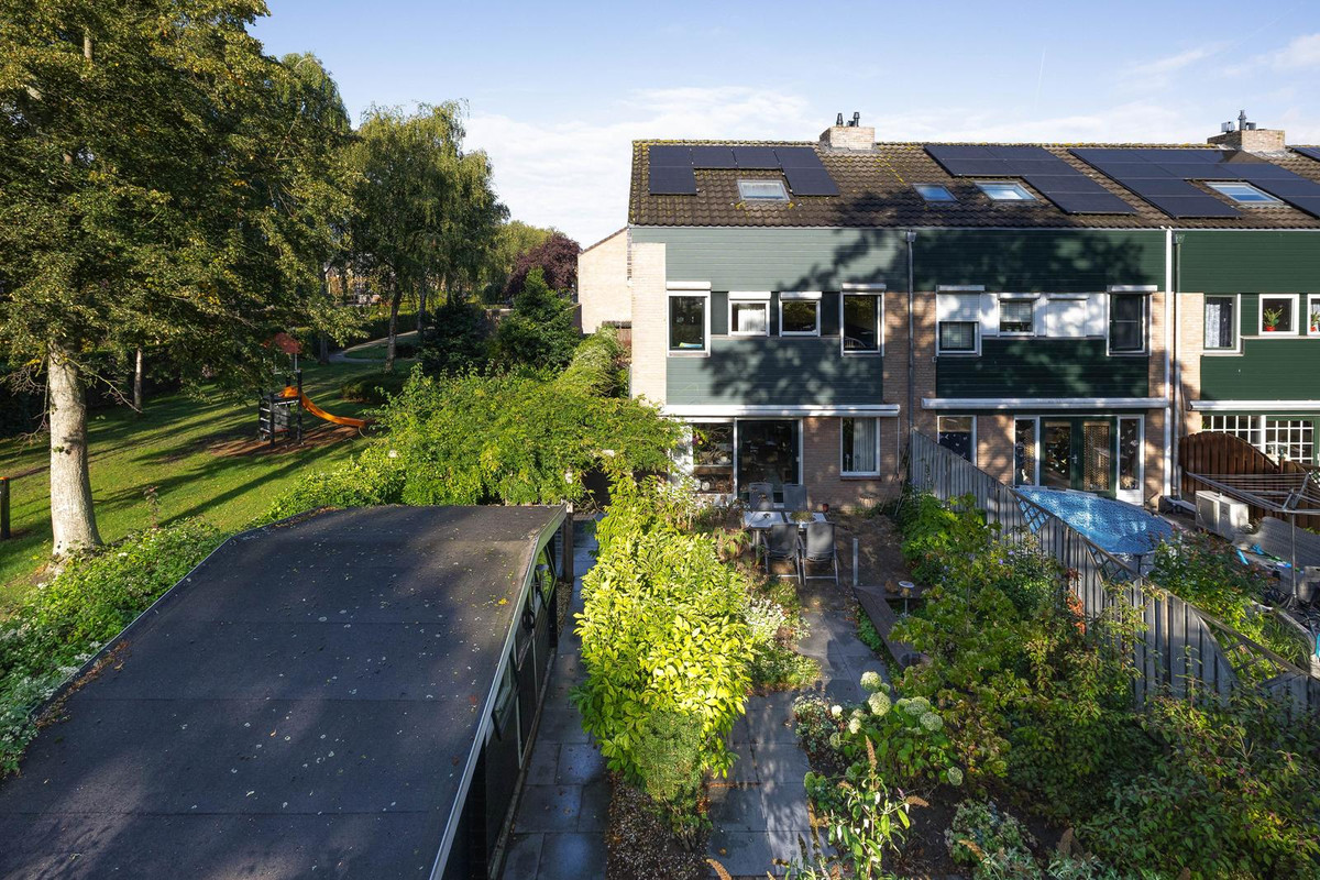 Hoekwoning te koop: Israëlsdreef 32, Oud-Beijerland