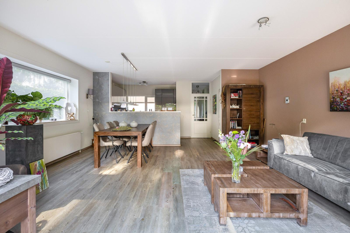 Hoekwoning te koop: Israëlsdreef 32, Oud-Beijerland