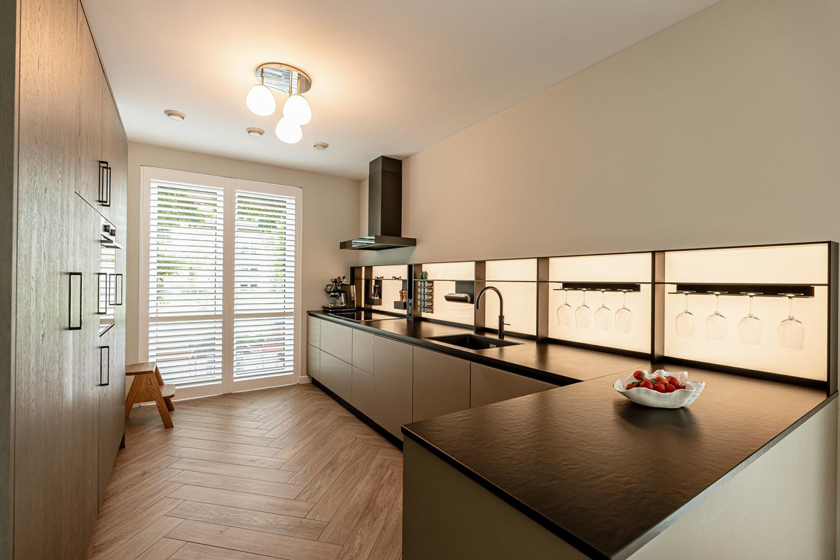 Hoekwoning te koop: Brilduiker 8, Pijnacker