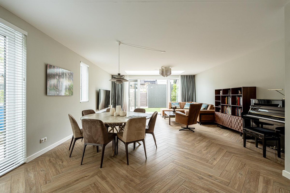 Hoekwoning te koop: Brilduiker 8, Pijnacker