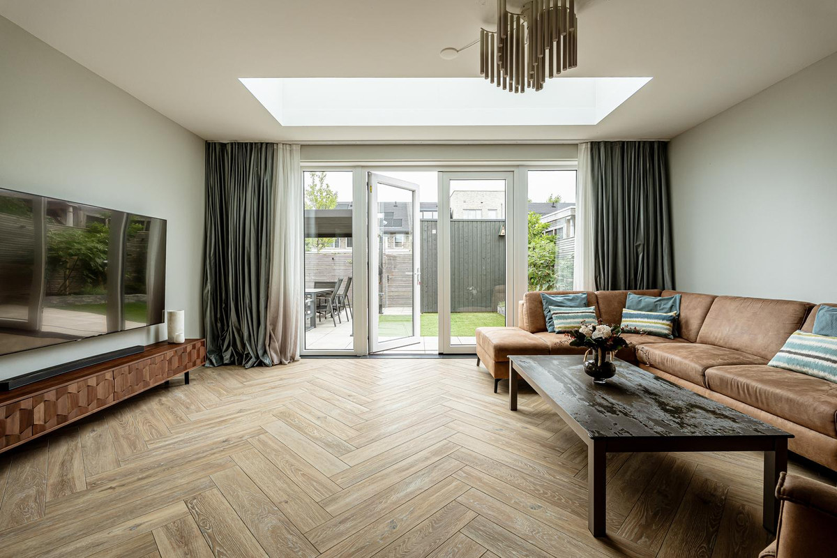 Hoekwoning te koop: Brilduiker 8, Pijnacker