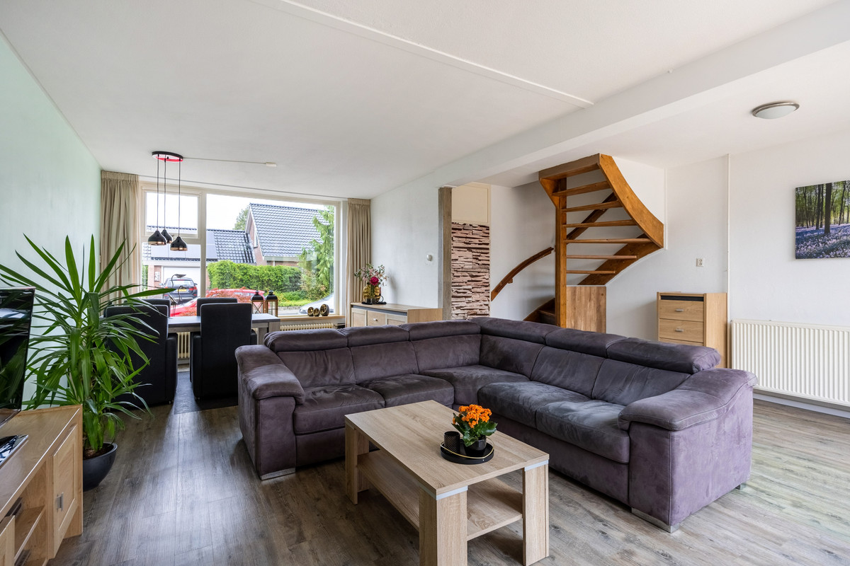 Tussenwoning te koop: Laweistraat 33, De Wilp