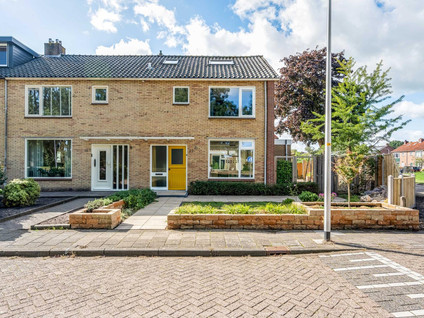 van Dedemlaan 22