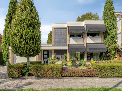 Gronausestraat 49