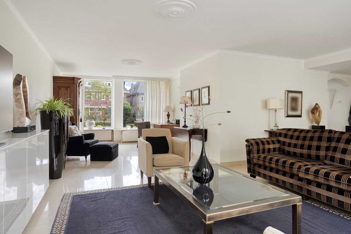 Vrijstaande woning te koop: Gronausestraat 49, Enschede
