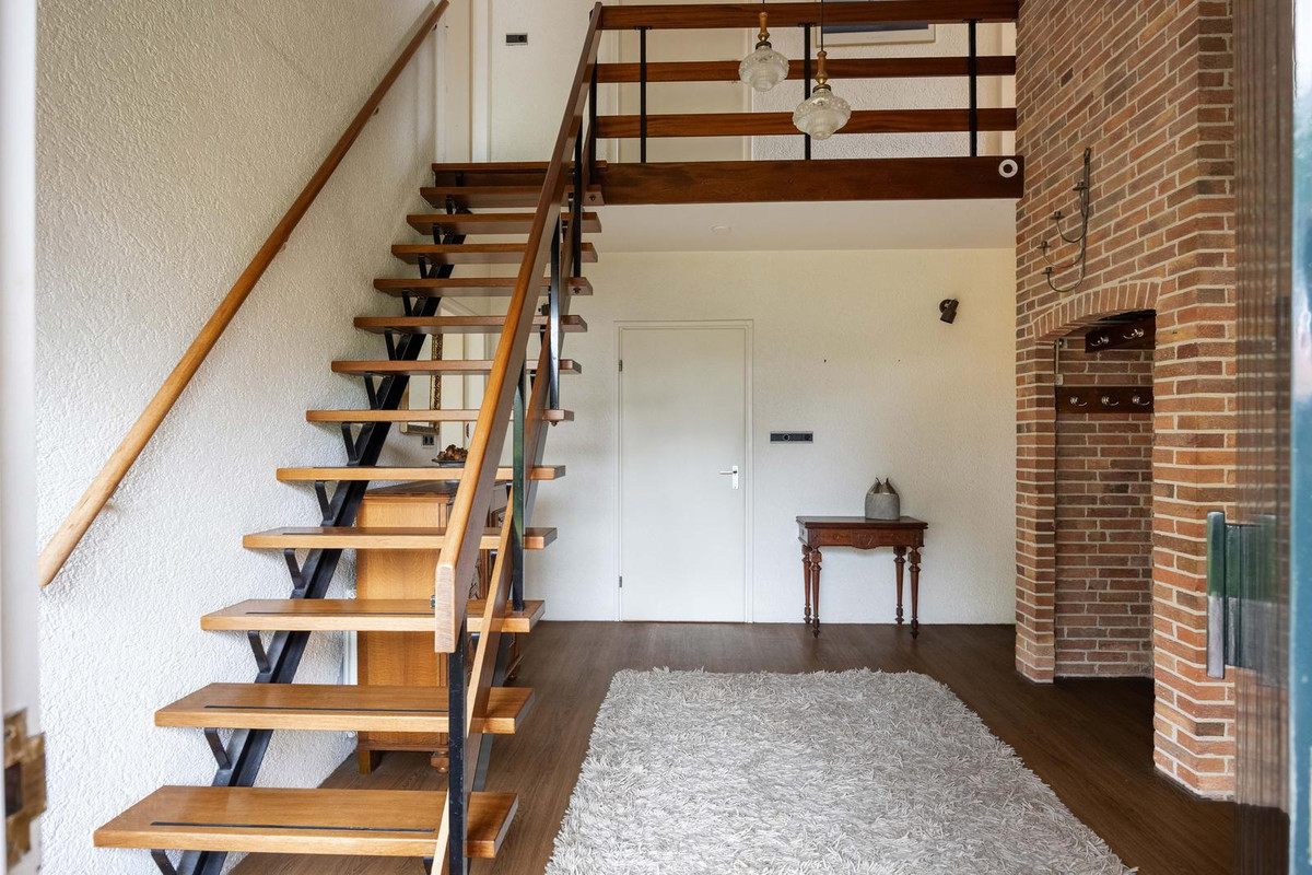 Vrijstaande woning te koop: Veenlaan 1, Slochteren