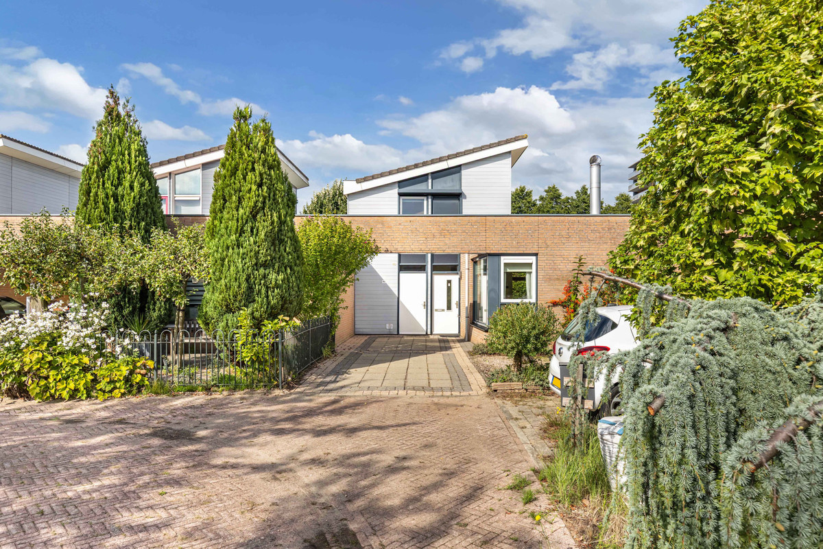 Tussenwoning te koop: Hunsingo 40, Lelystad