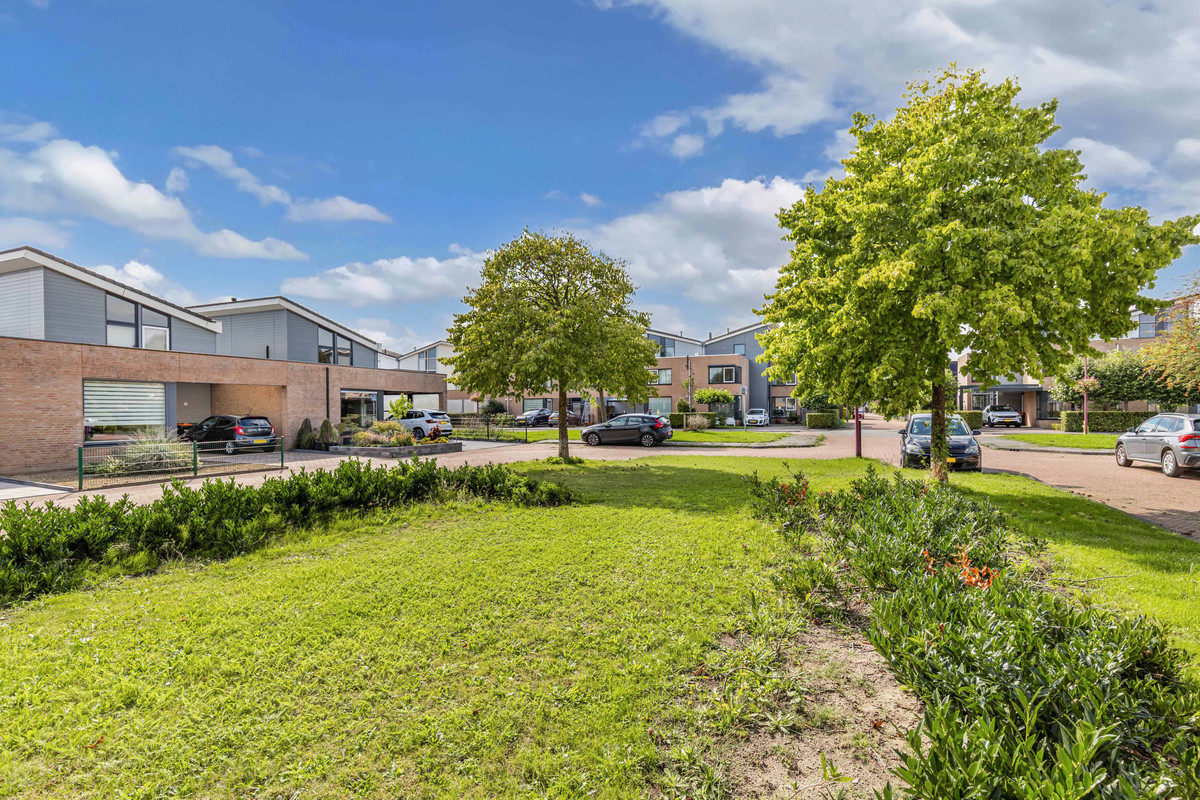 Tussenwoning te koop: Hunsingo 40, Lelystad