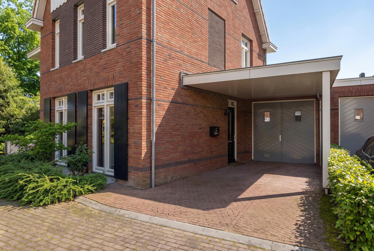 Hoekwoning te koop: De Weefstoel 32, Waalre