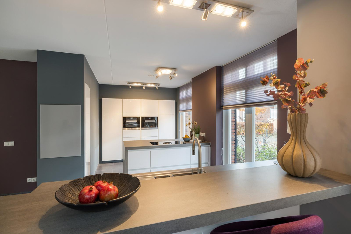Hoekwoning te koop: De Weefstoel 32, Waalre