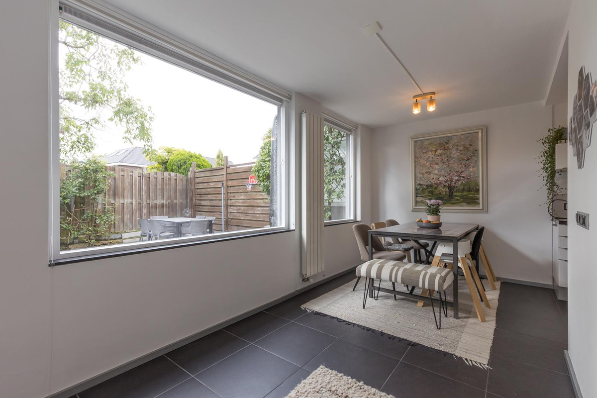 Twee-onder-één-kap te koop: Rooseveltstraat 73, Schimmert