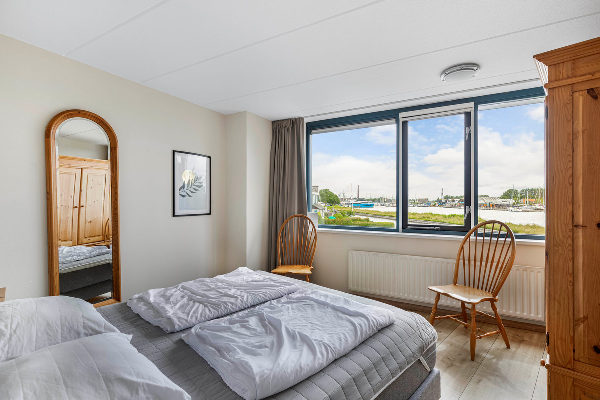 Hoekwoning te koop: Het Brekkense Wiel 230, Lemmer