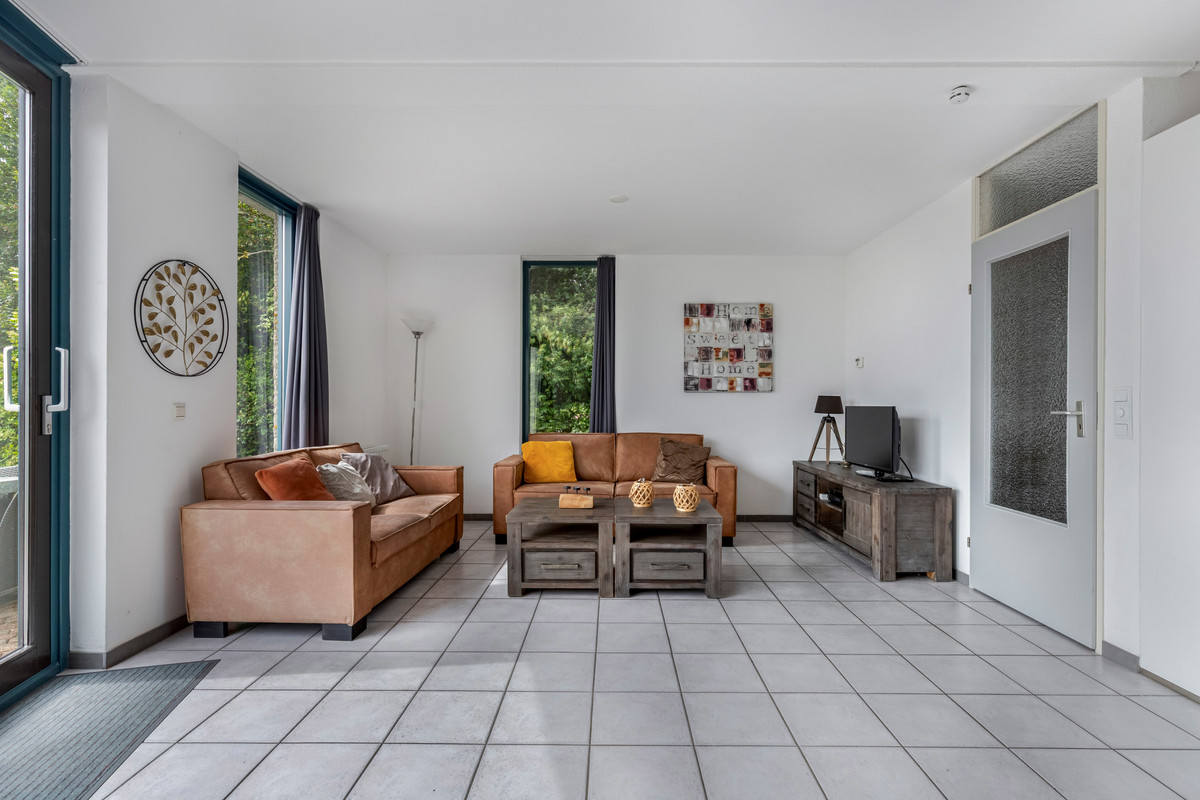 Hoekwoning te koop: Het Brekkense Wiel 230, Lemmer