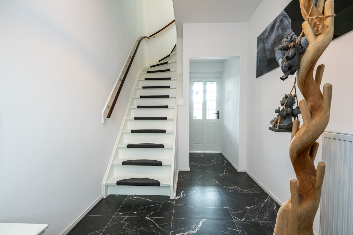 Tussenwoning te koop: Keijzerstraat 14, Stellendam
