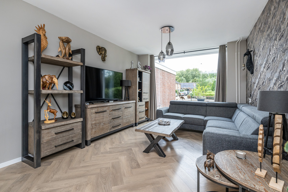 Tussenwoning te koop: Keijzerstraat 14, Stellendam