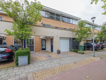 Irisstraat 25