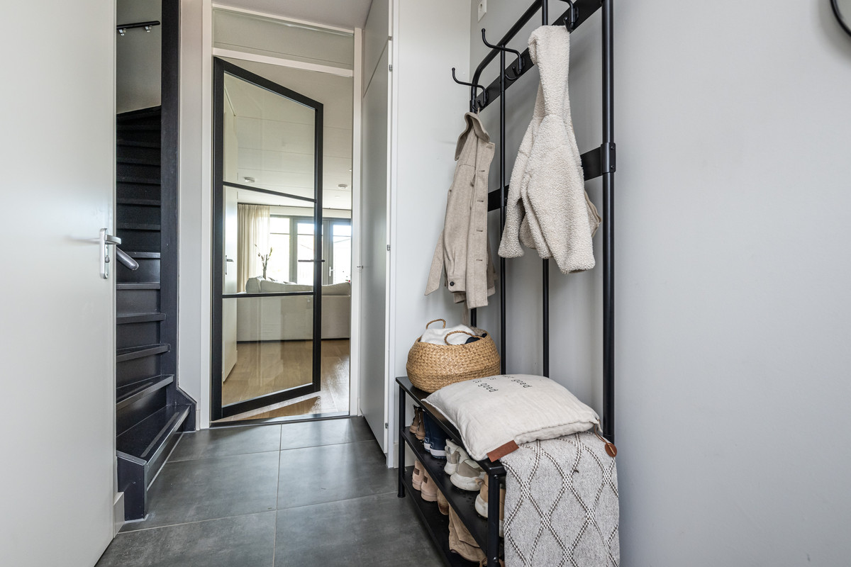 Tussenwoning te koop: Grondzeilerstraat 30, Oude-Tonge